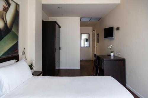 Hotel Antico Borgo - image 6