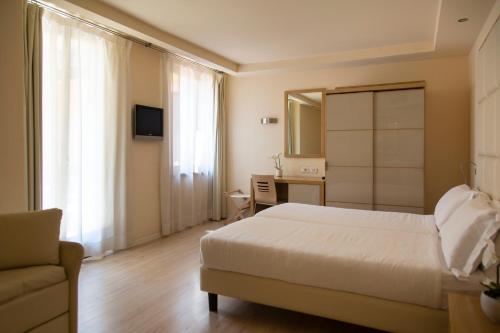 Hotel Antico Borgo - image 13