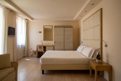 安蒂科博爾戈酒店 (Hotel Antico Borgo) in 里瓦德爾加爾達市中心