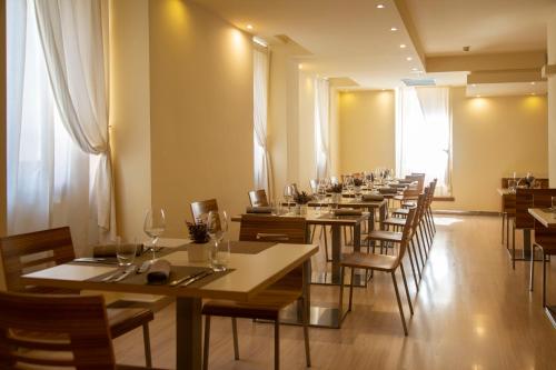 Hotel Antico Borgo - image 10