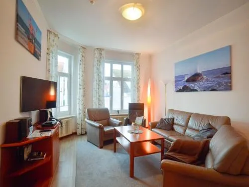Strandvillen Binz - Ferienwohnung mit Meerblick und 2 Schlafzimmern SV-708 in Binz, Deutschland