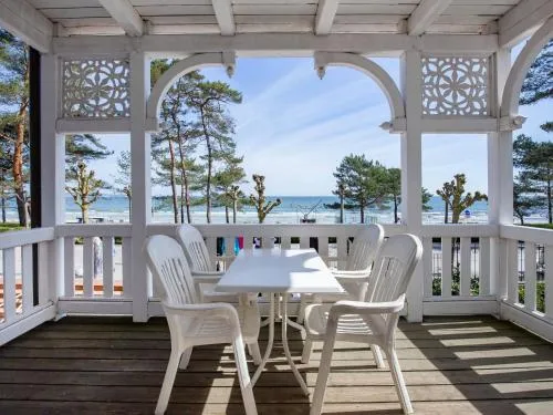 Strandvillen Binz - Ferienwohnung mit Meerblick, 1 Schlafzimmer und Balkon SV-752 in Binz, Deutschland