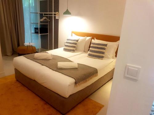 1 double bed