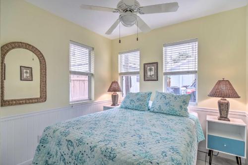 Blue Heron Cottage 6 - Walk to Beach and Pool - image 6