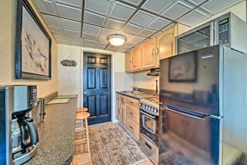 Wildwood Crest Beachfront Home with Shared Pool - image 6