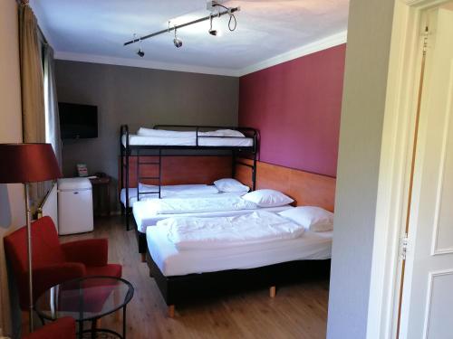 Hotel Prins van Oranje - main image