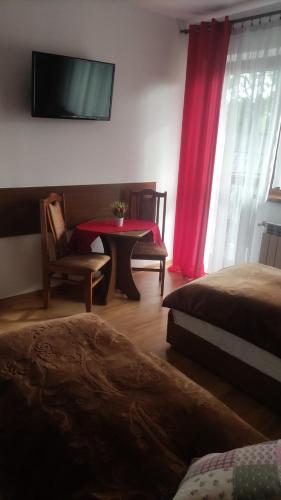 2 twin beds