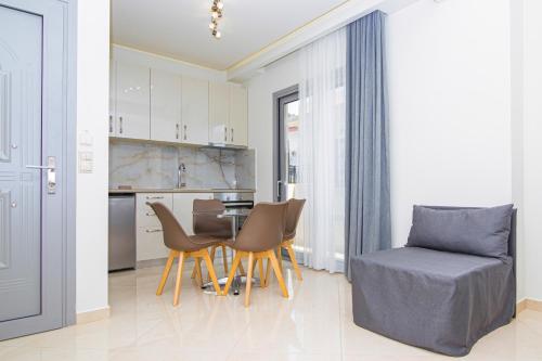 Kitchen, Amara Residences by Estia near Kalesma