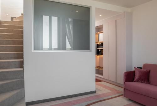 other image 0