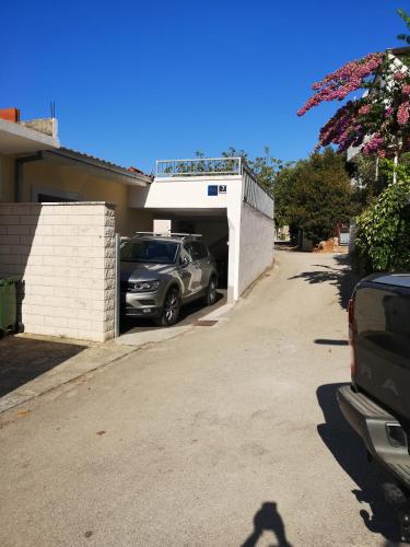  Apartman Nino in Okrug Donji