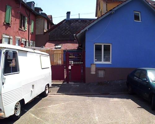 maison bleue 3