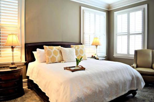 เจเอช อดัมส์ อินน์, เทรดมาร์ก คอลเล็กชั่น บาย วินด์แฮม (JH Adams Inn, Trademark Collection by Wyndham) in ไฮน์พอยต์ (NC)