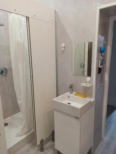 Evergreen Hostel Krakow – Krakow, ME