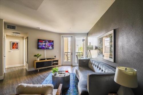 Urban Flat Apartments @ Redwood City 