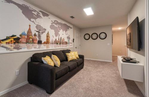 15 Mins to Disney 4 Bed with Private Pool in Solara Resort - image 9
