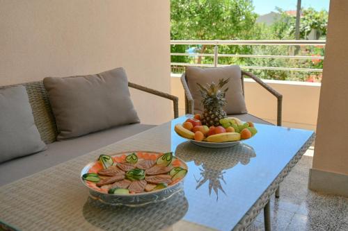  Apartment Damir, Pension in Trogir