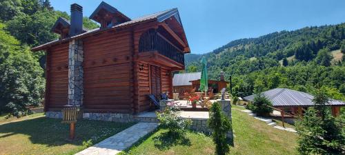Gradine - Katun kamp - image 4