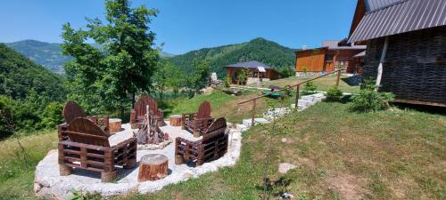 Gradine - Katun kamp - image 8