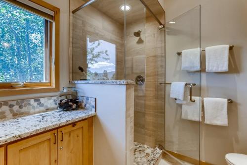 Frisco Cedar Cabin – Frisco, CO