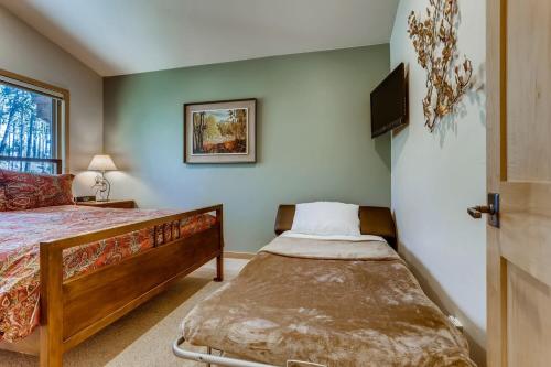 Frisco Cedar Cabin – Frisco, CO