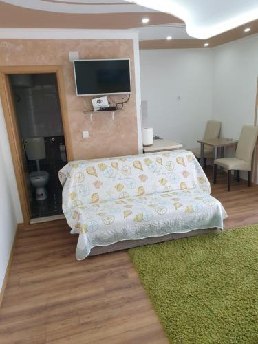 Mango Apartments - image 3