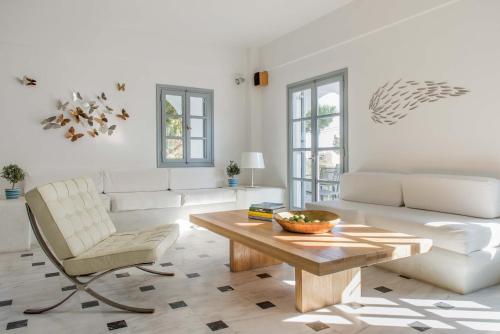 Hotel 28, Kamari (foto 8)