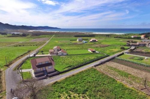  Casa Playa de Traba, Pension in Cernado
