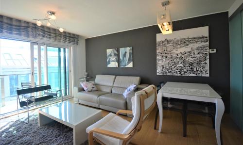  Impresionante apartamento con piscina en Santiago de Compostela in Santiago de Compostela