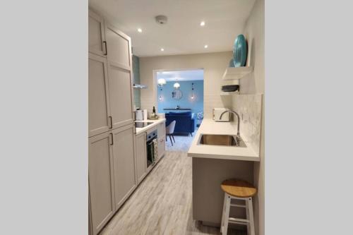 Crow's Nest Glandore - 2 - Self Catering in Glandore