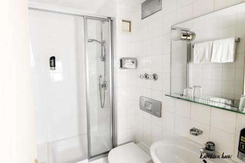 Hotel Blutenburg - image 4