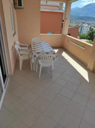 Apartment with Sea View image 10