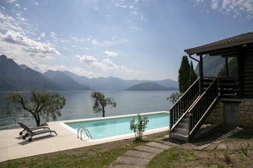 IseoLakeRental - Villa Alessandra - Accommodation - Riva di Solto