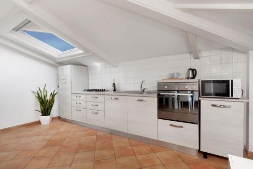 Hotel Tasso Suites & Spa - image 8