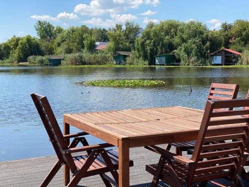 NEST Snagov Lake Apartments - Club Lac Snagov