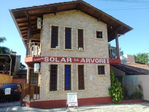 Residencial solar da arvore 1