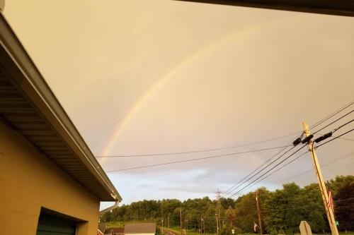 The Country Roads Cottage near WVU&COOPER'S ROCK in Uniontown