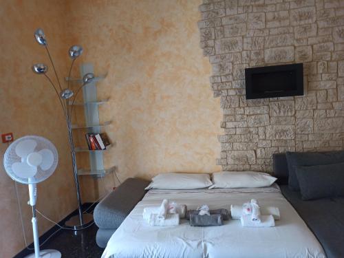 Bumby's apartment in Genua