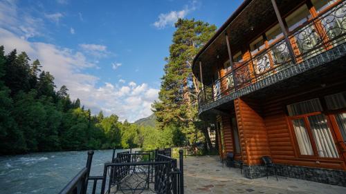 Energetik Hotel - image 6