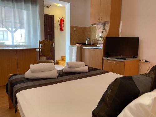 Guest Accommodation Zone - image 11