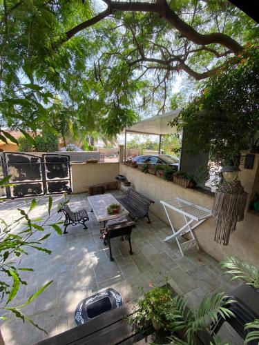 Garden, צימר דירת בכור in Tiberias