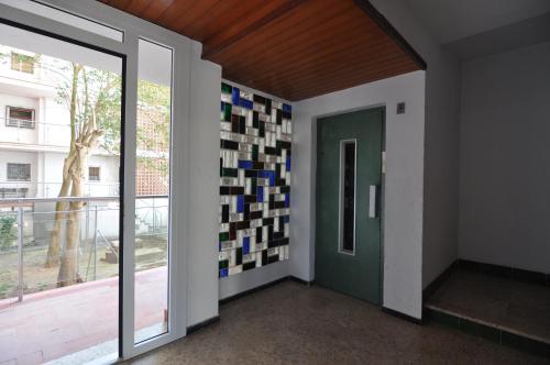Apartment with Sea View image 5
