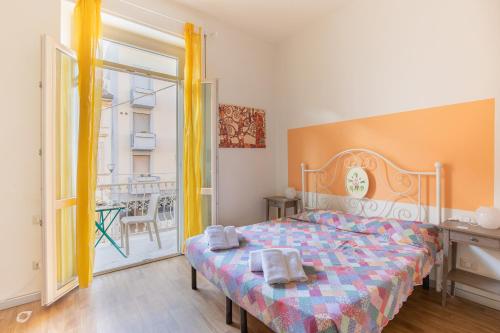 Double Room image 10