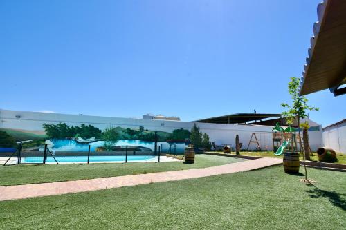 兒童遊樂場, ALAMANCHA in 皮諾斯卡薩斯