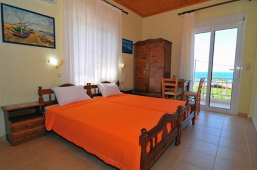 Sikoudis Gorgona Beach in Thassos