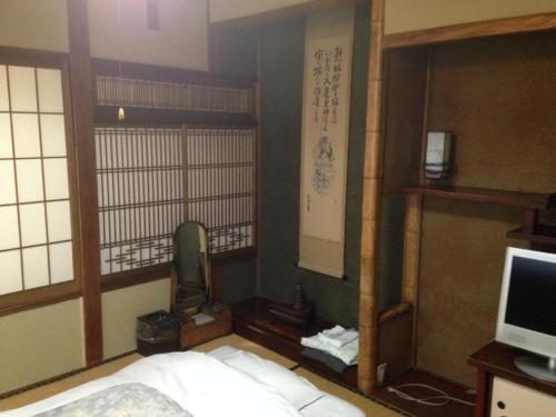 中央館 清水屋旅館【部屋小さめ】和室