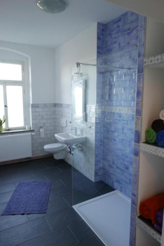 浴室, Ferienwohnung ANDERE ZEITEN in 法蘭肯貝格