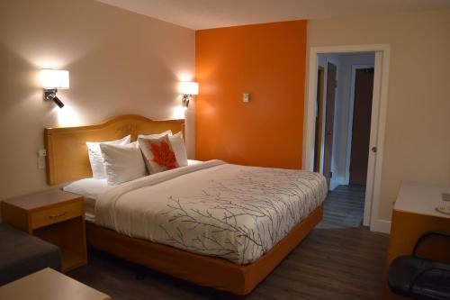 Canadas Best Value Inn & Suites-Castlegar - Hotel