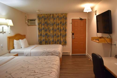 Canadas Best Value Inn & Suites-Castlegar