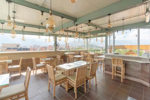 Seven Inn Hotel, Medellín (photo 6)