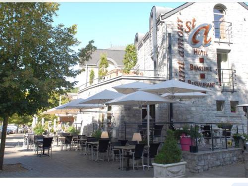 Surrounding environment, Apartment in Durbuy in a Wooded Holiday Park in Durbuy